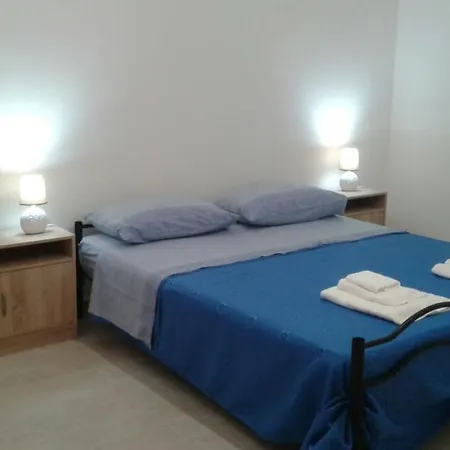 Holiday Park Home Апартаменты Сан-Леоне